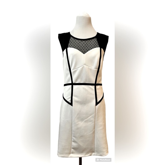 Bisou Bisou Evening Dress‎ - Picture 1 of 8